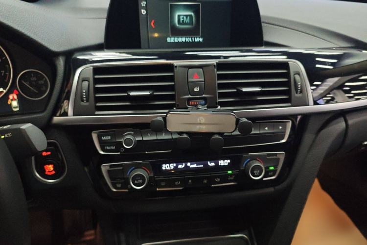 Used BMW 3 Series 2018 320Li Fashion Model
