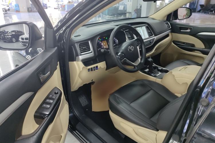 Used Toyota Highlander 2021 2.0T Four-Wheel Drive Elite Edition 7-Seater
