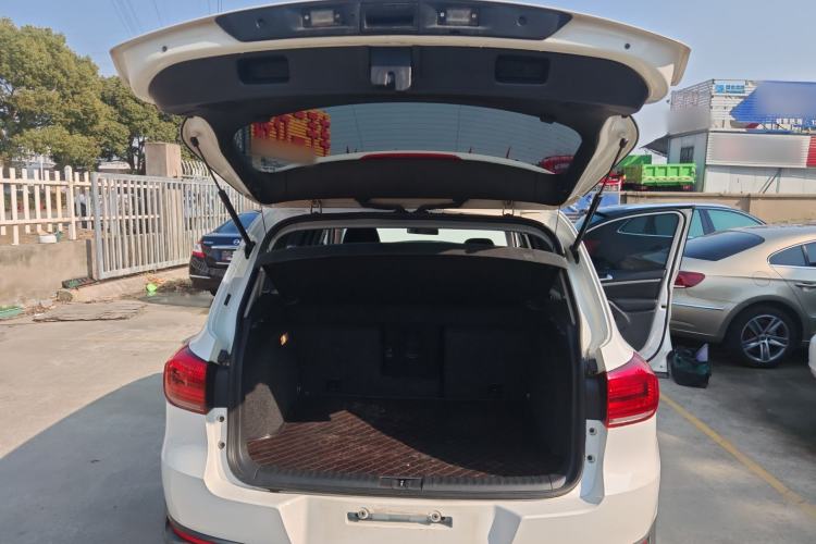 Used Volkswagen Tiguan 2015 1.8TSI Automatic Two-Wheel Drive Comfort Edition
