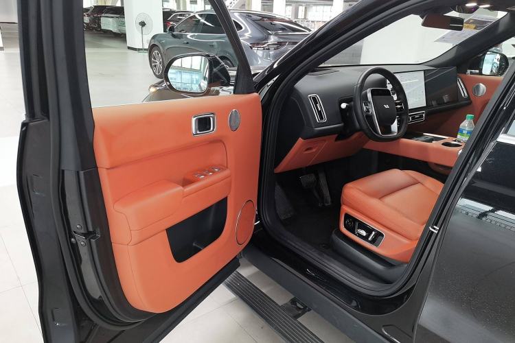 Used Li Auto L9 2024 Ultra Model
