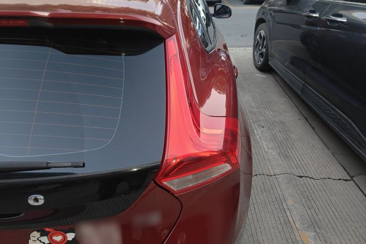 Used Volvo V40 2018 T3 Zhiyi Edition