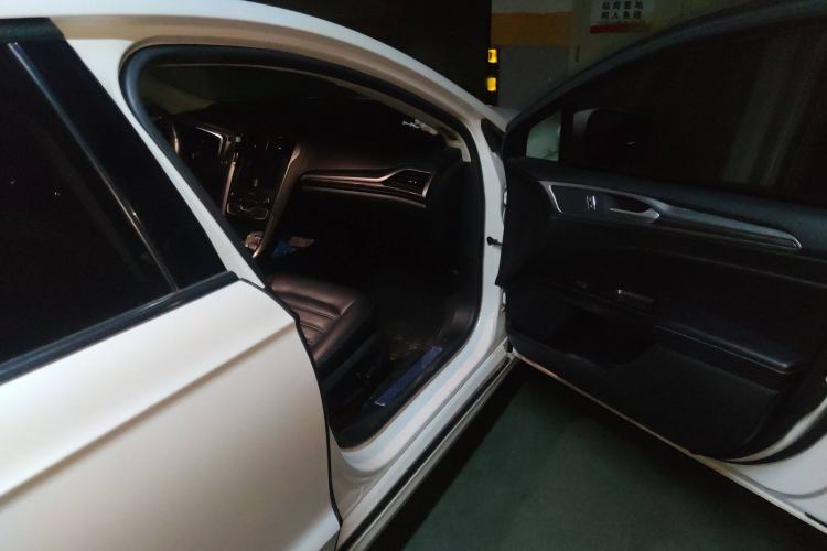 Used Ford Mondeo 2018 EcoBoost 180 SmartControl Luxury Model China V Standard
