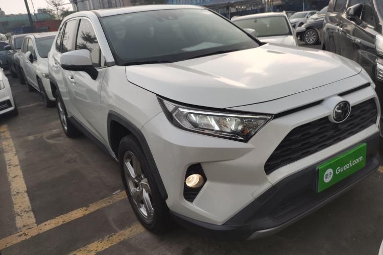 Used Toyota RAV4 2021 2.0L CVT Two-Wheel Drive Fashion Edition
