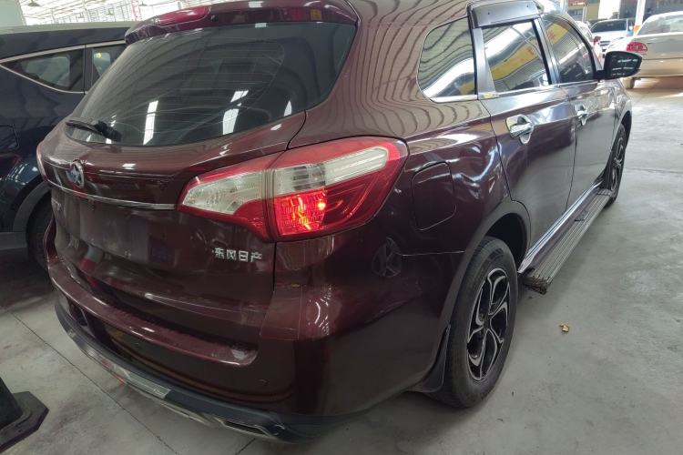 Used Venucia T70 2015 1.6L Manual Ruixing Edition
