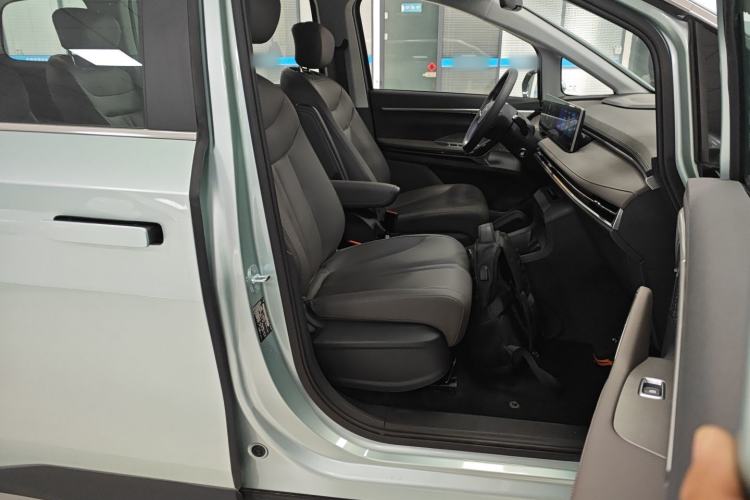 Used SAIC MAXUS Dajia 7 2024 Revised Version Super Hybrid Long-Range Edition Enjoyment Version
