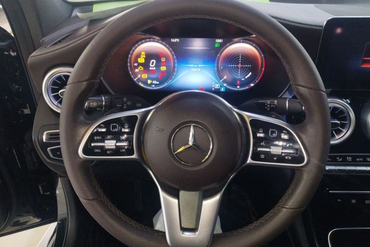 Used Mercedes-Benz GLC 2020 Facelifted GLC 260 L 4MATIC Dynamic Edition
