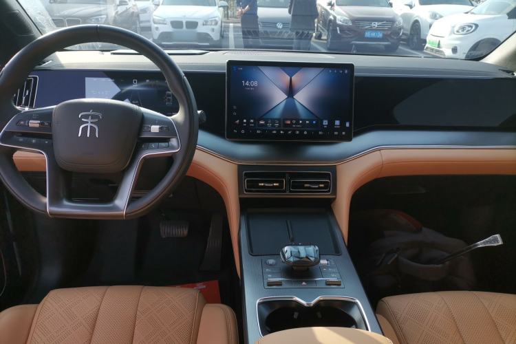 Used BYD Song L DM-i 2024 112 km Leading Edition