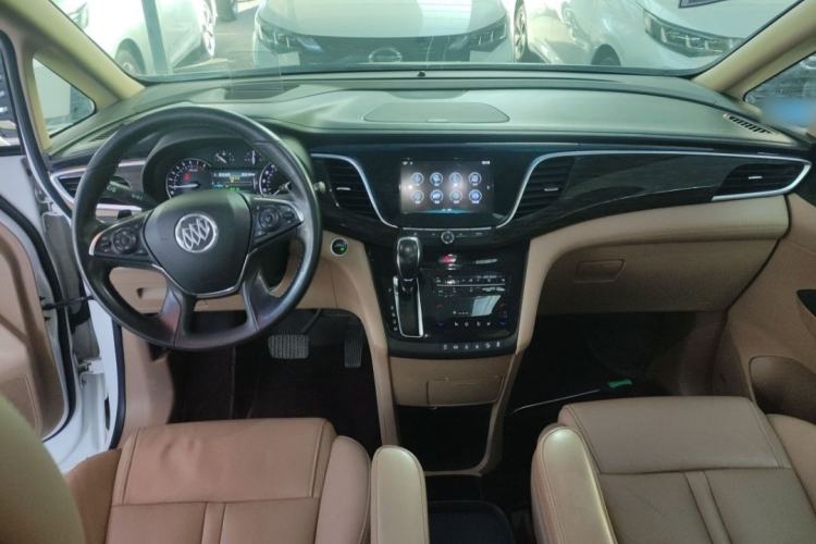 Used Buick GL8 2017 ES 28T Flagship Model China V Standard
