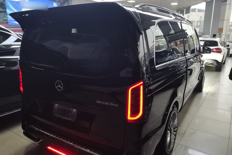 Used Mercedes-Benz Vito 2023 2.0T Business Version 7 Seats