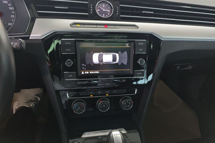 Used Volkswagen Magotan 2019 330TSI DSG Leading Model China VI Standard
