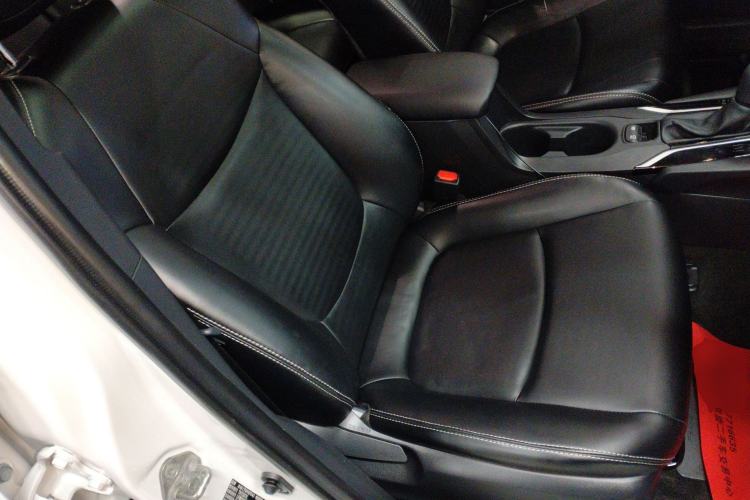 Used Toyota Corolla Cross 2022 2.0L Luxury Edition
