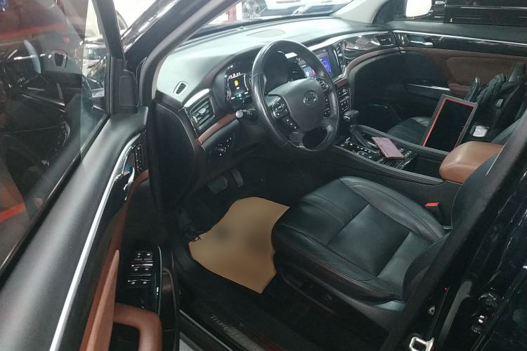 Used GAC Trumpchi GS8 2017 320T Two-Wheel Drive Luxury Smart Connectivity Version (7 Seats)