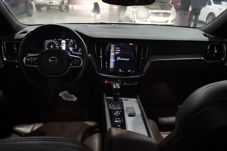 Used Volvo S60 2020 T4 Zhiyuan Luxury Edition