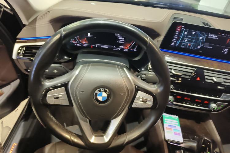 Used BMW 5 Series 2020 525Li Luxury Package