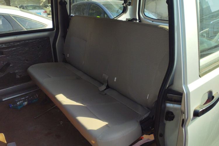 Used Wuling Rongguang S 2021 1.2L Standard Version with Power Steering 5-Seater LSI