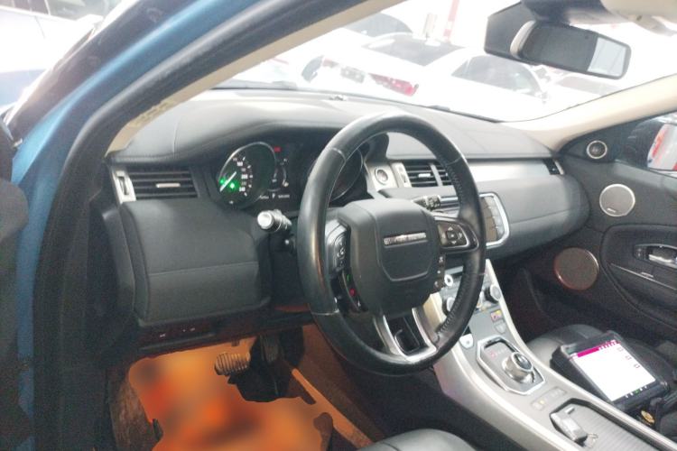 Used Land Rover Range Rover Evoque 2016 2.0T SE Smart Glow Edition
