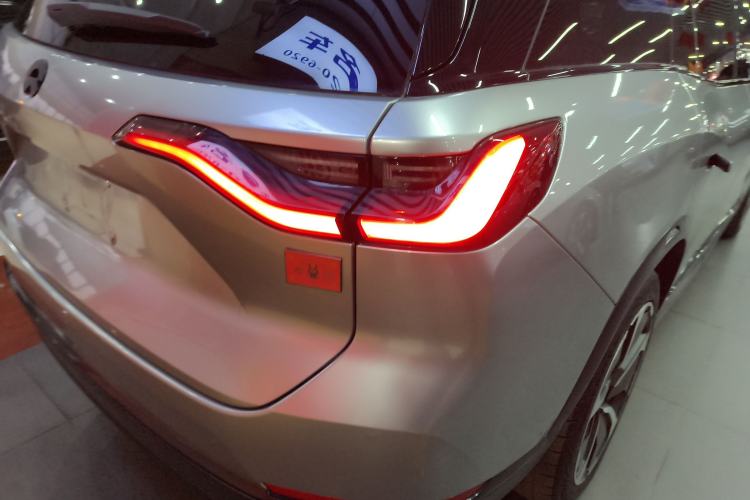 Used Nio ES8 2020 415 km Range 7-Seater Version