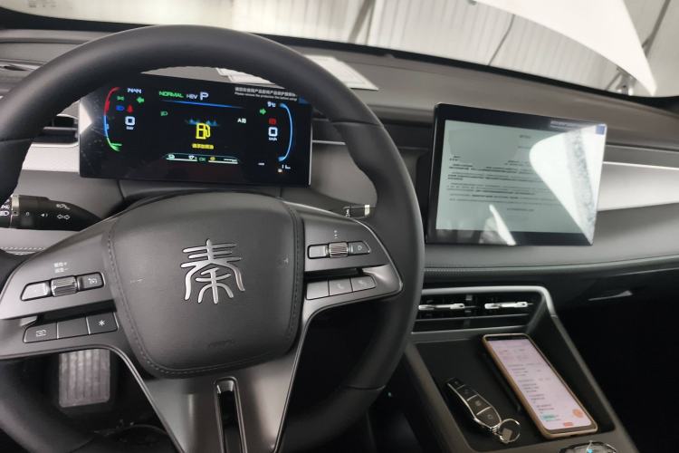 Used BYD Qin PLUS 2025 DM-i Smart Drive 55KM Leading Model