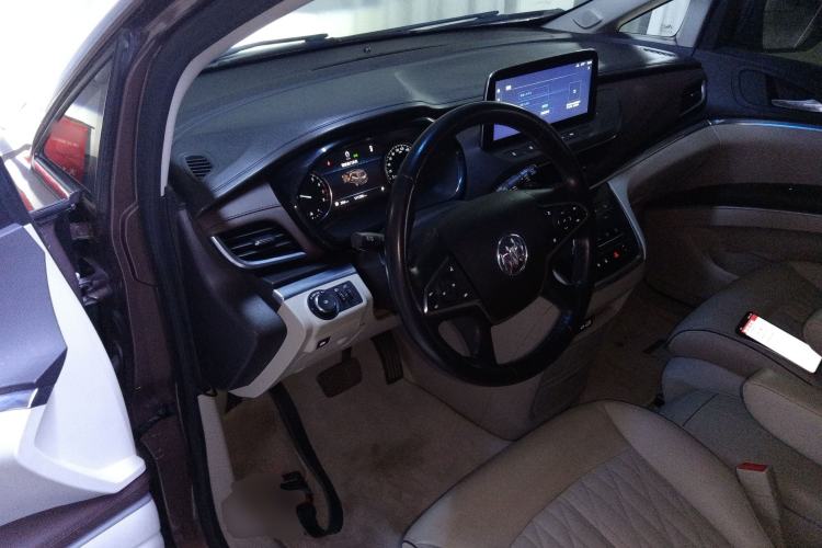 Used Buick GL8 2021 Land Cruiser Executive Class 652T Luxury Model