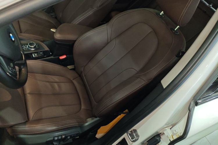 Used BMW X1 2019 xDrive20Li Luxury Model
