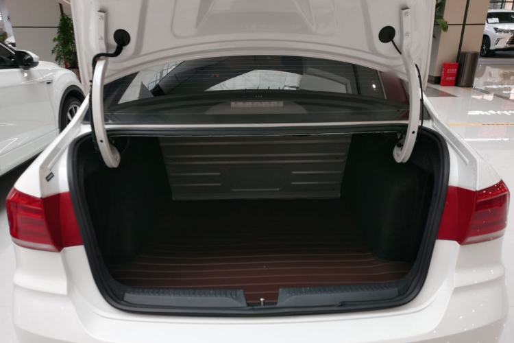 Used Volkswagen Santana 2021 1.5L Automatic Fashion Edition