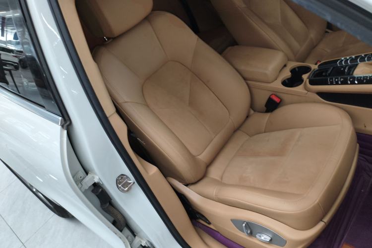 Used Porsche Macan 2017 Macan 2.0T
