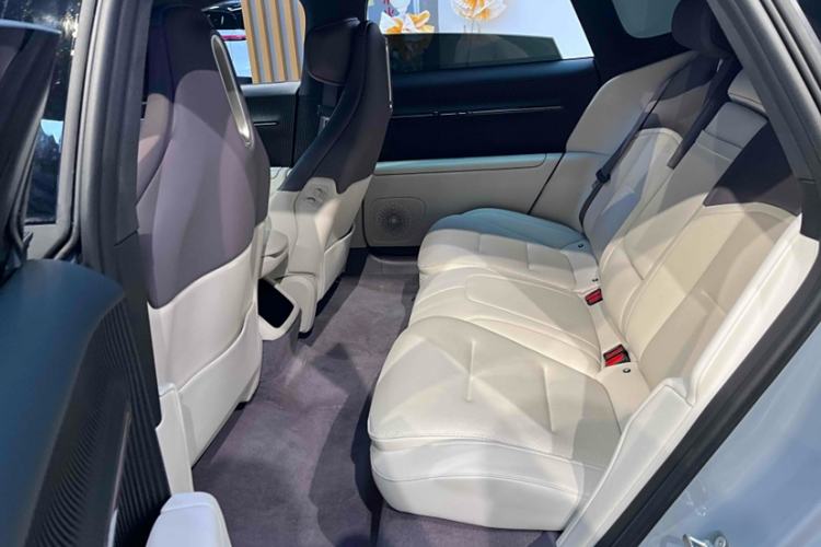 Used  12 2023 650 Three-Laser Four-Wheel Drive Performance Edition