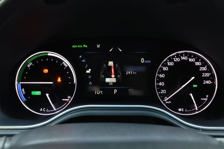 Used Toyota Avalon 2019 Dual-Engine 2.5L XLE Prestige Version China VI Standard
