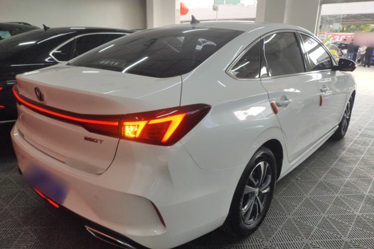 Used Changan Eado 2022 PLUS Blue Whale NE 1.4T GDI DCT Prestige Edition
