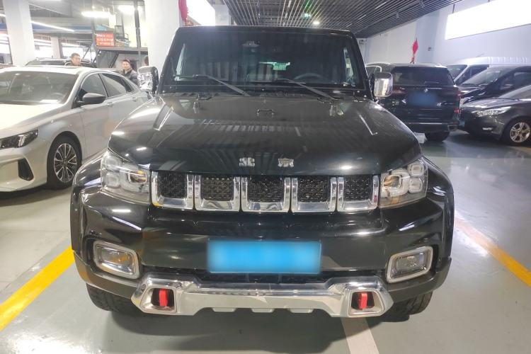 Used  BJ40 2018 PLUS 2.3T Automatic Four-Wheel Drive Flagship Version China V Emission Standard
