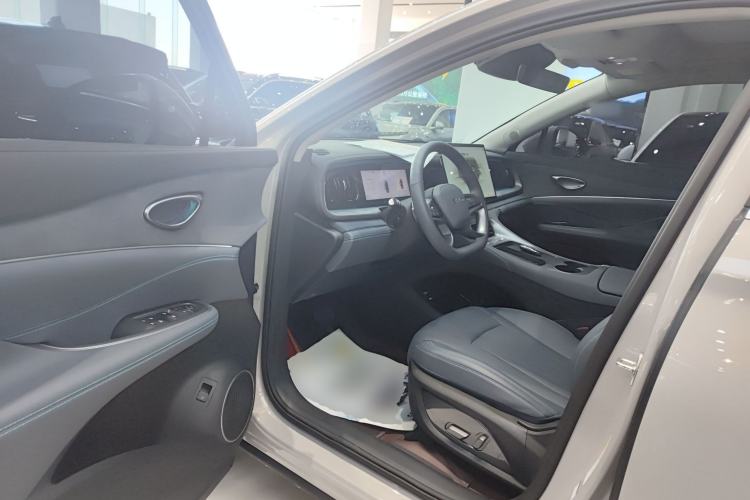Used BYD Sealion 07 DM-i 2025 150 Flagship Edition
