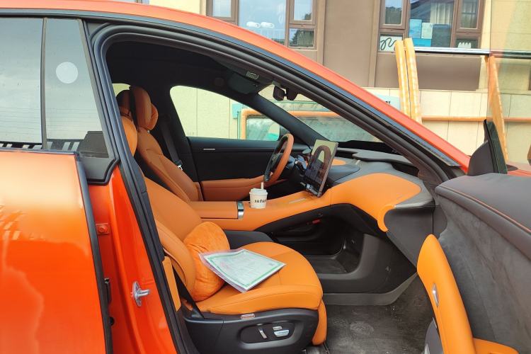 Used  YU7 2025 Ultra-Long Range High-Performance All-Wheel-Drive Max Edition
