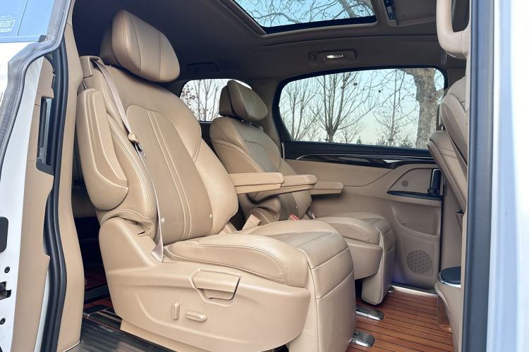 Used Buick GL8 2018 ES 28T Luxury Model China VI Standard
