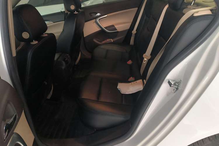 Used Buick Regal 2015 2.0L Leading Fashion Edition
