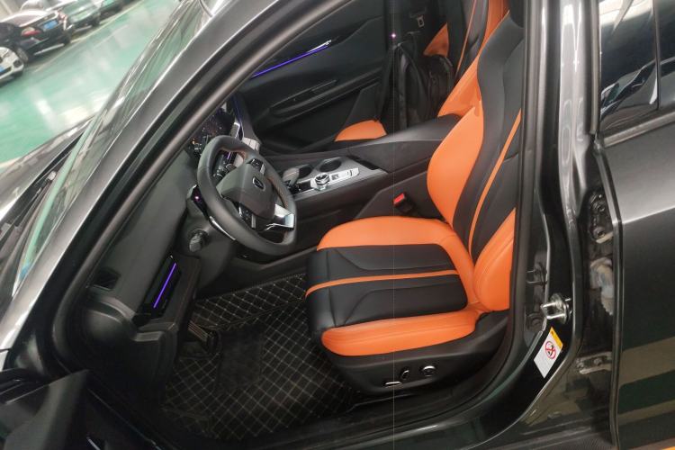 Used Changan UNI-V 2024 1.5T Prestige Sport Edition
