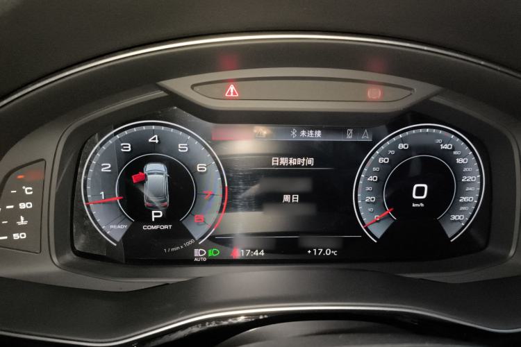 Used Audi Q7 2023 45 TFSI quattro S line Sport model
