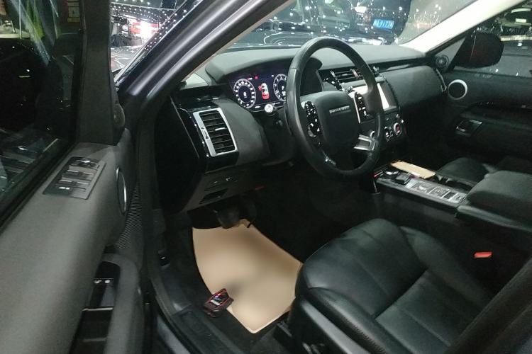 Used Land Rover Discovery 2020 3.0 SC V6 SE
