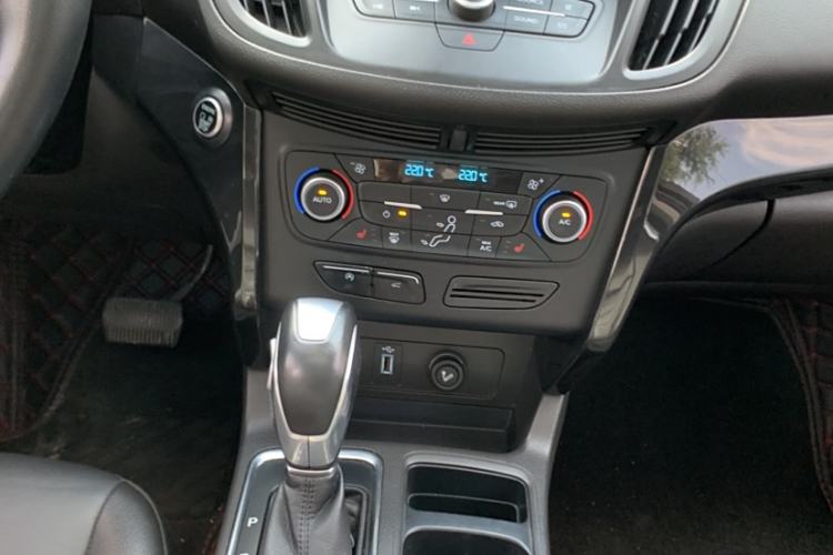 Used Ford Kuga 2018 Facelift EcoBoost 245 Four-Wheel Drive Luxury Wing Model
