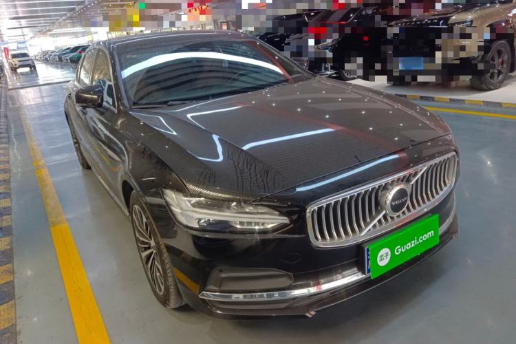 Used Volvo S90 2024 B5 Zhiyi Luxury Edition
