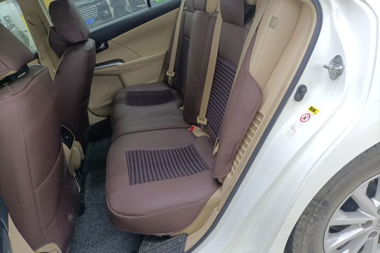 Used Toyota Camry 2012 Luxurious Edition 2.5HG Zunrui