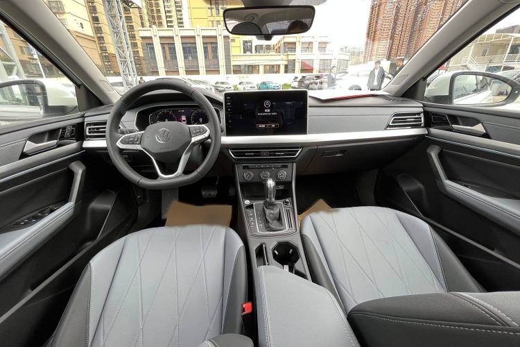 Used Volkswagen Lavida 2023 Revised Version 1.5L Automatic Starry Sky Edition – 5 Million Units
