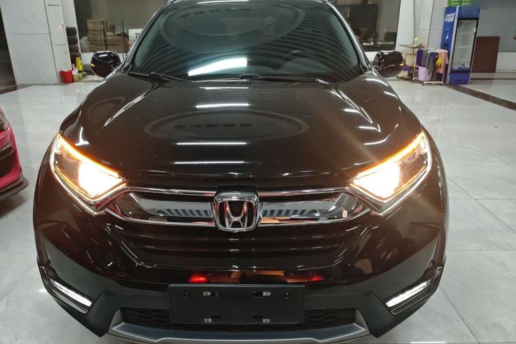 Used Honda CR-V 2017 240TURBO CVT Front-Wheel Drive Fashion Edition