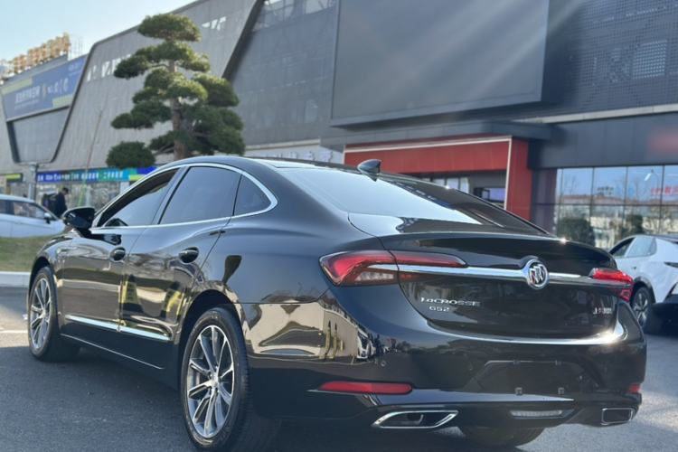 Used Buick LaCrosse 2022 652T Luxury Version
