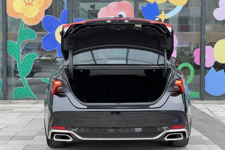 Used Toyota Avalon 2023 2.5L Touring Premium Edition
