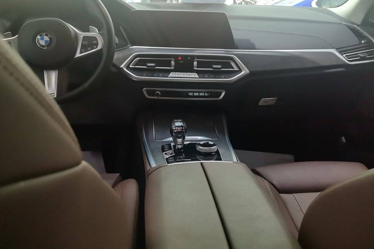 Used BMW X5 2021 xDrive40i M Sport Package
