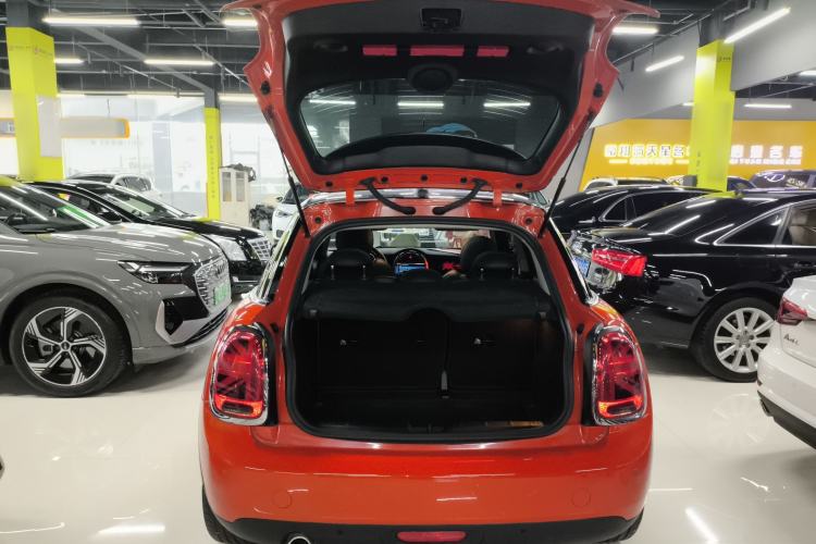 Used  MINI 2021 1.5T COOPER Classic Edition Five-Door Version