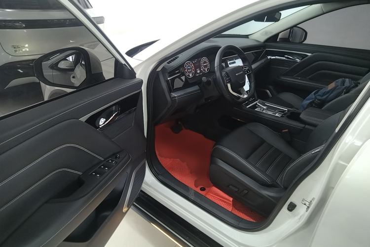 Used Venucia Star 2020 260T Automatic 48V Mild Hybrid Turbocharged Star Edition
