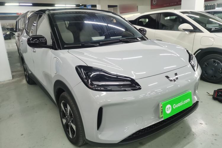 Used Wuling Bingo PLUS 2024 330 km Range Five-Seater Version
