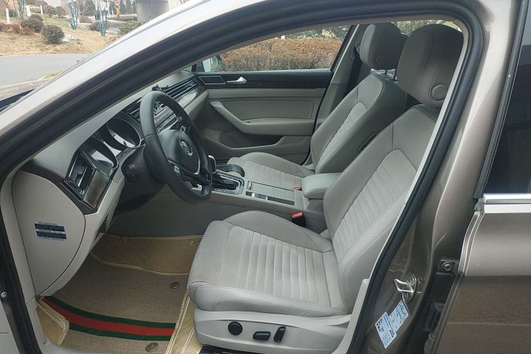 Used Volkswagen Magotan 2017 380TSI DSG Luxury Model