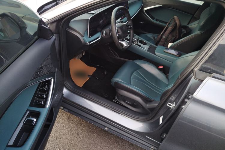 Used MG 7 2023 2.0T Automatic Hunter Luxury Edition
